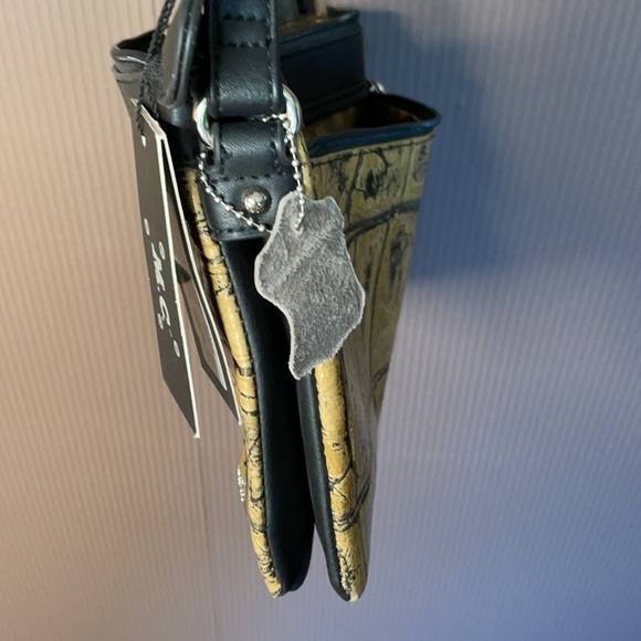 M.c. Marc Chantal Leather purse Black and Tan - Picture 8 of 11